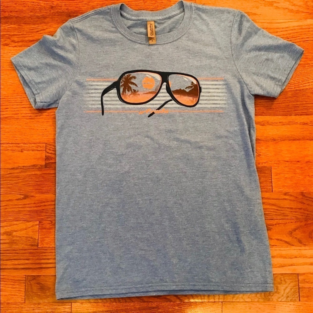 ARUBA SOUVENIR T-SHIRT BLUE SUNGLASSES MENS SMALL